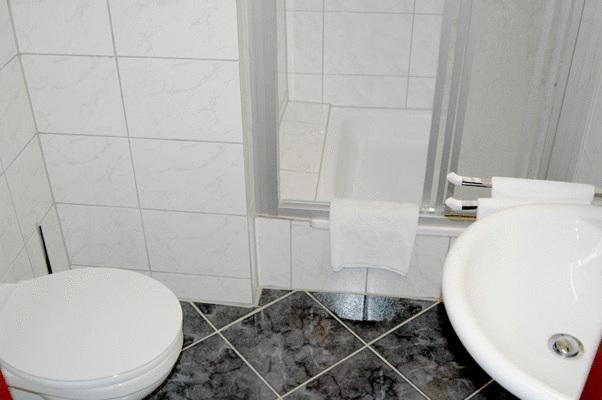 ホテル ルービン デュッセルドルフ 部屋 写真